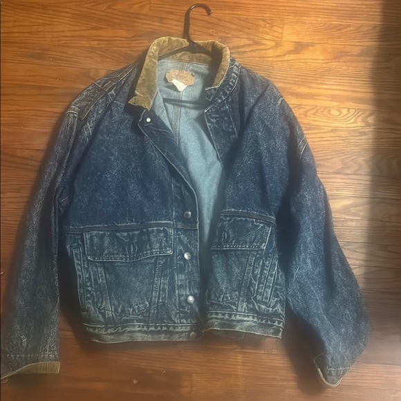 Levi's Other - Levi's Denim Jacket with Corduroy collar Trucker